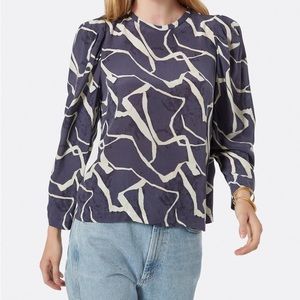 New! Joie silk blouse. New without Tags, Size M